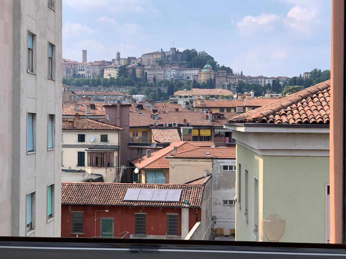 Camozzi Central Apartment Bérgamo Exterior foto